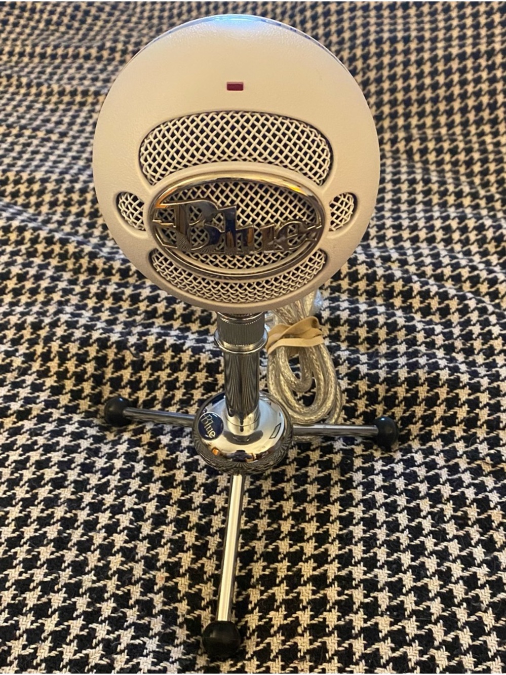 Blue Snowball USB Microphone - White
